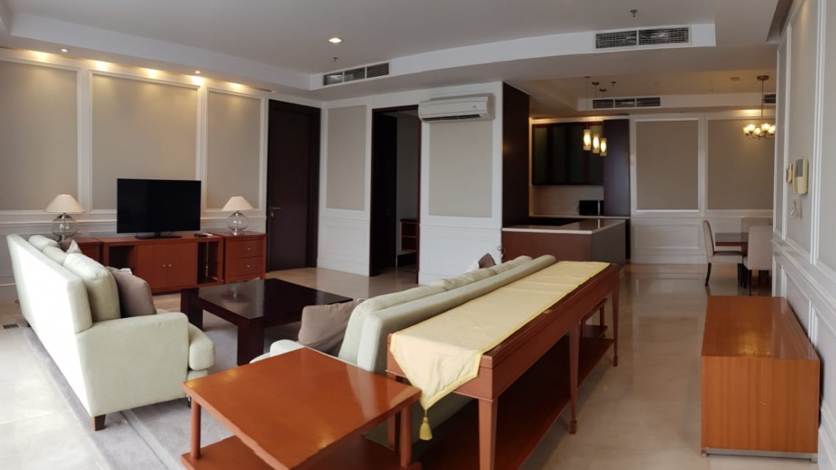 Apartemen Pearl Garden Resort 3+1 BR, 3+1 BA, fully furnished, city view.